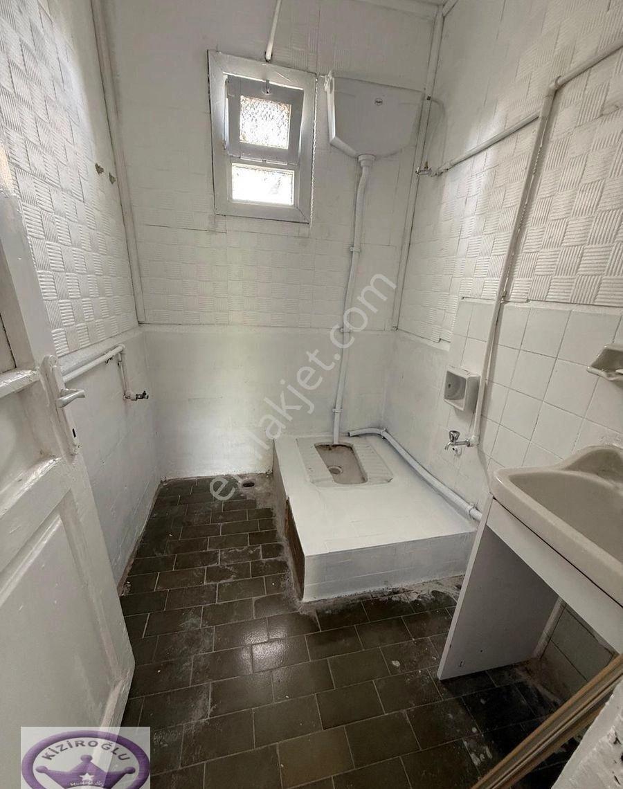 Ataşehir Yenisahra Kiralık Arakat Balkonlu 2+1 Daire - Görsel 2