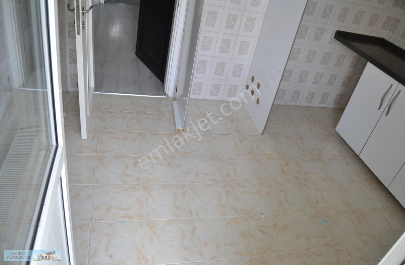 Esenkent Mah. Balkonlu Ayrı Mufkalı 2 Adet 2+1 Kiralık - Görsel 17