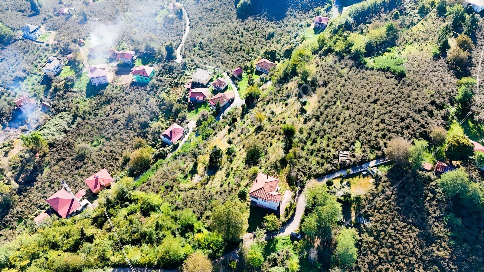 Ordu Oğmacada Yola Cepheli İçinde 3 Katlıevi Olan Satılık Arazi - Görsel 4