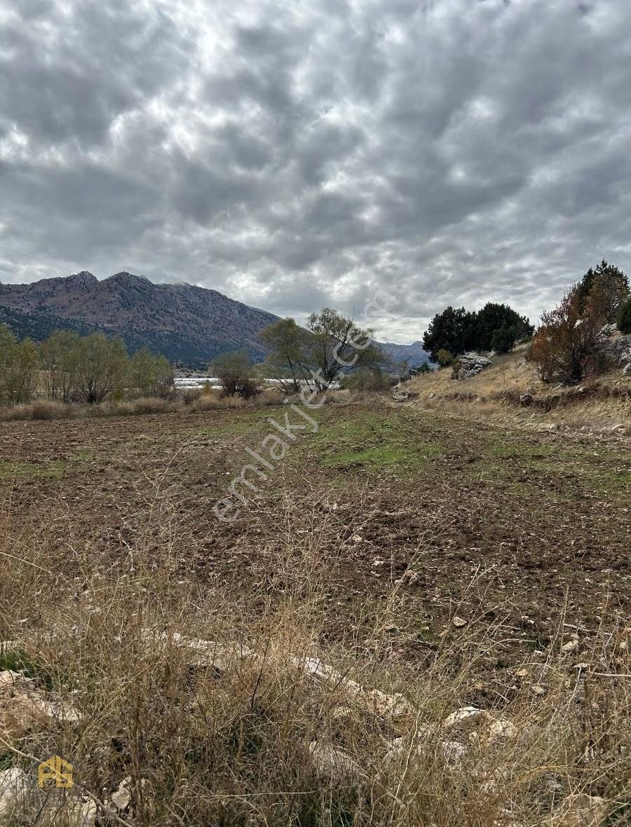 Seydikemer Kayabaşı'nda Tek Tapu 2.200m2 Fırsat Arazi - Görsel 4