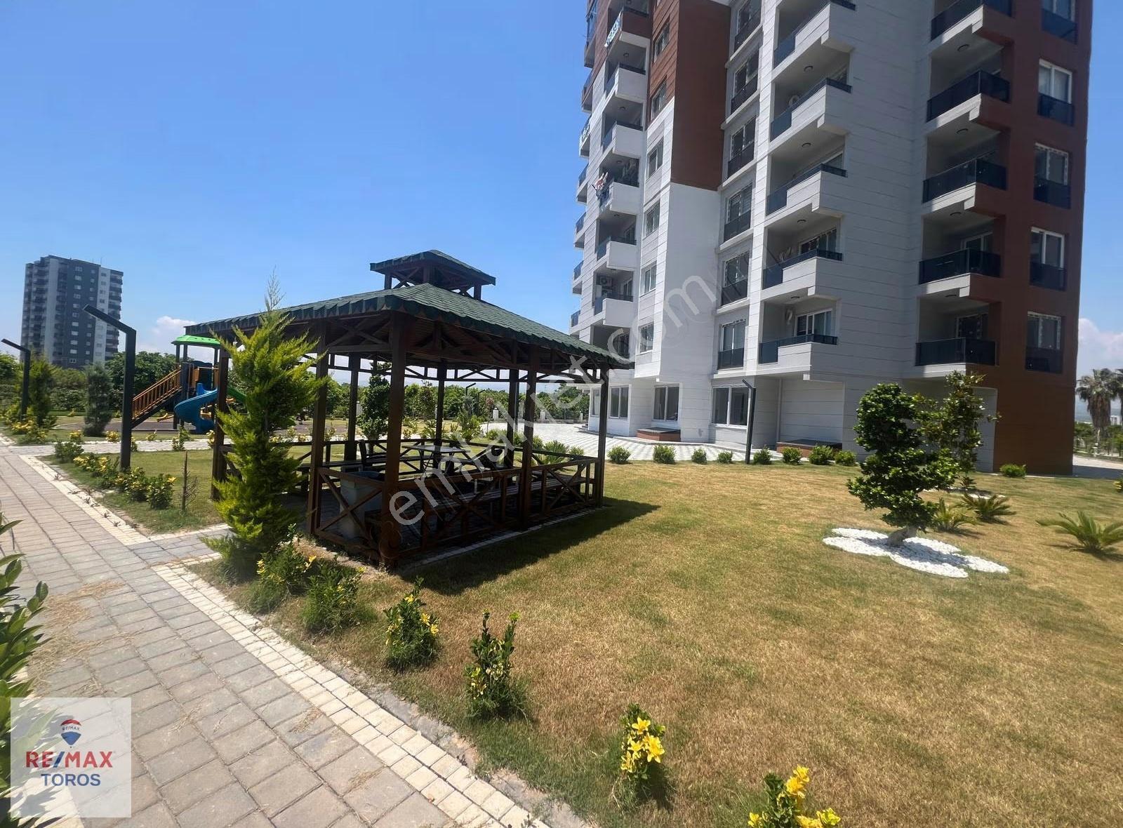 Remax Toros'tan Çeşmeli'de Denize Yakın Havuzlu 1+1 - Görsel 5