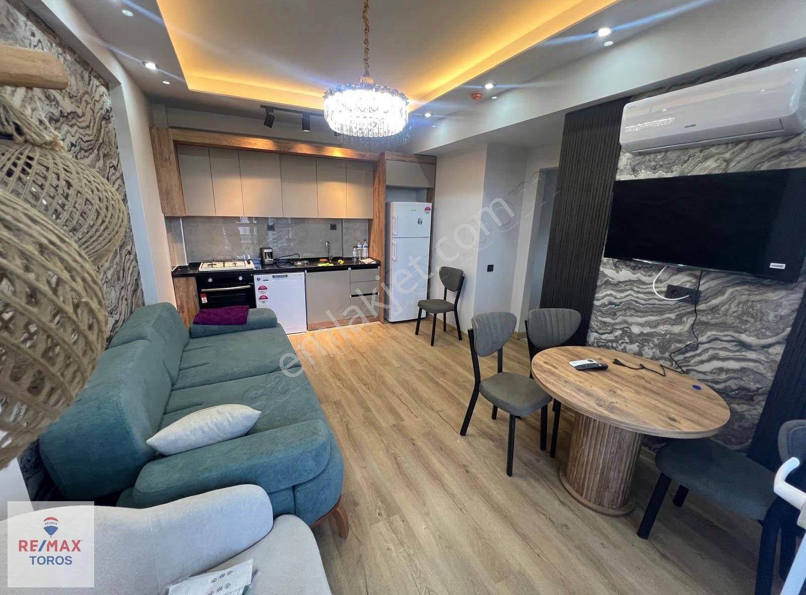 Remax Toros'tan Çeşmeli'de Denize Yakın Havuzlu 1+1 - Görsel 8