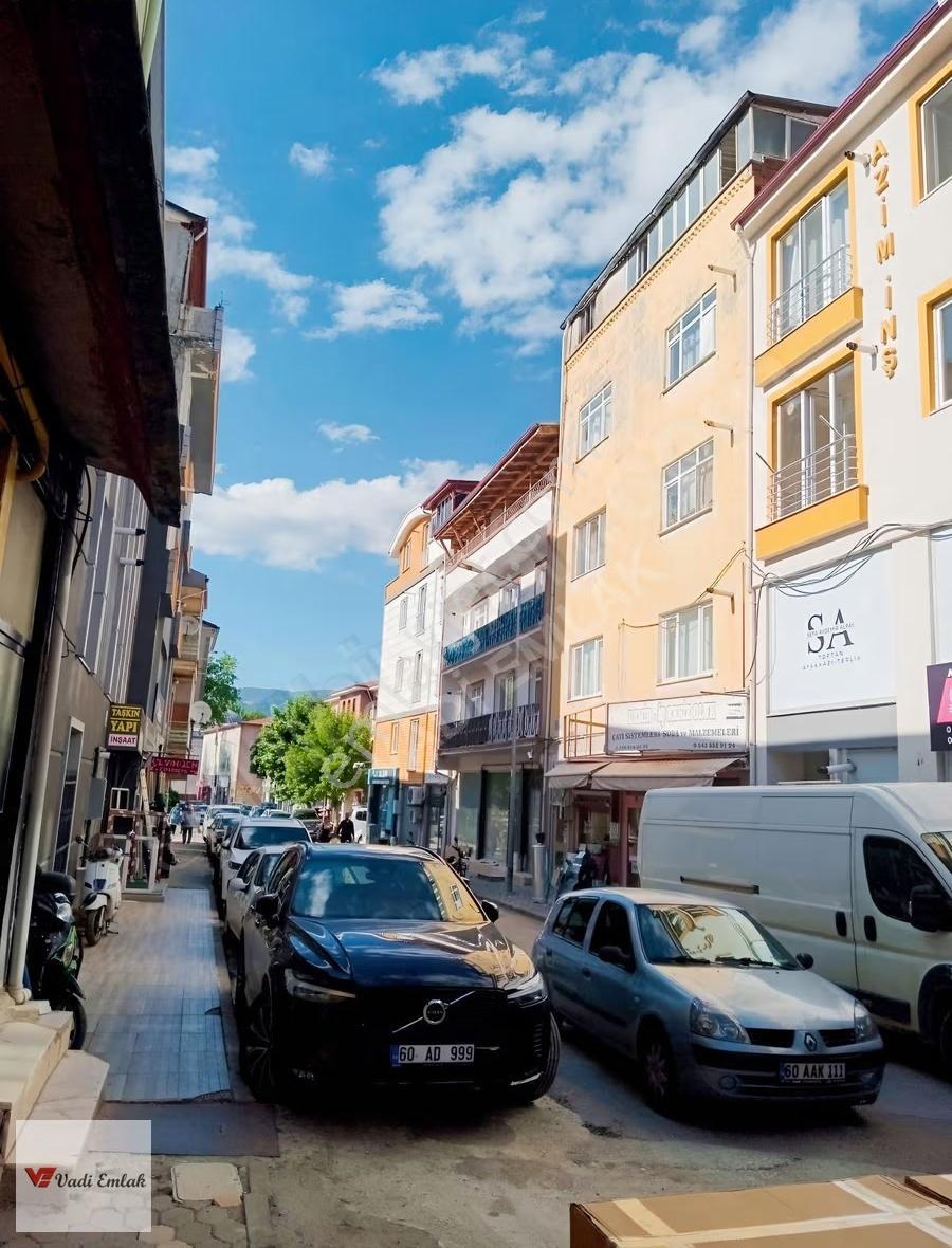 Meydan'da Kiralık 2+0 Dubleks Daire Büyük Kullanışlı - Görsel 12