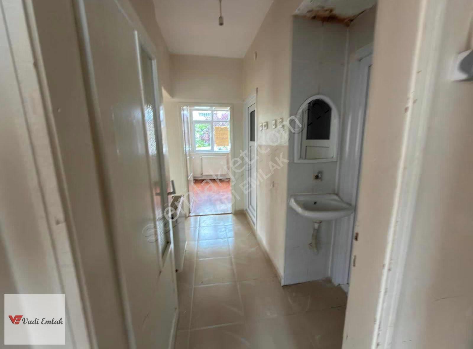 Altıyüzevler Mahallesinde 3+1 Kiralık Daire | Vadi Emlak - Görsel 9