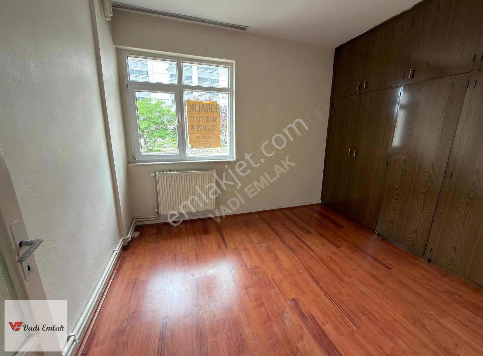 Altıyüzevler Mahallesinde 3+1 Kiralık Daire | Vadi Emlak - Görsel 13