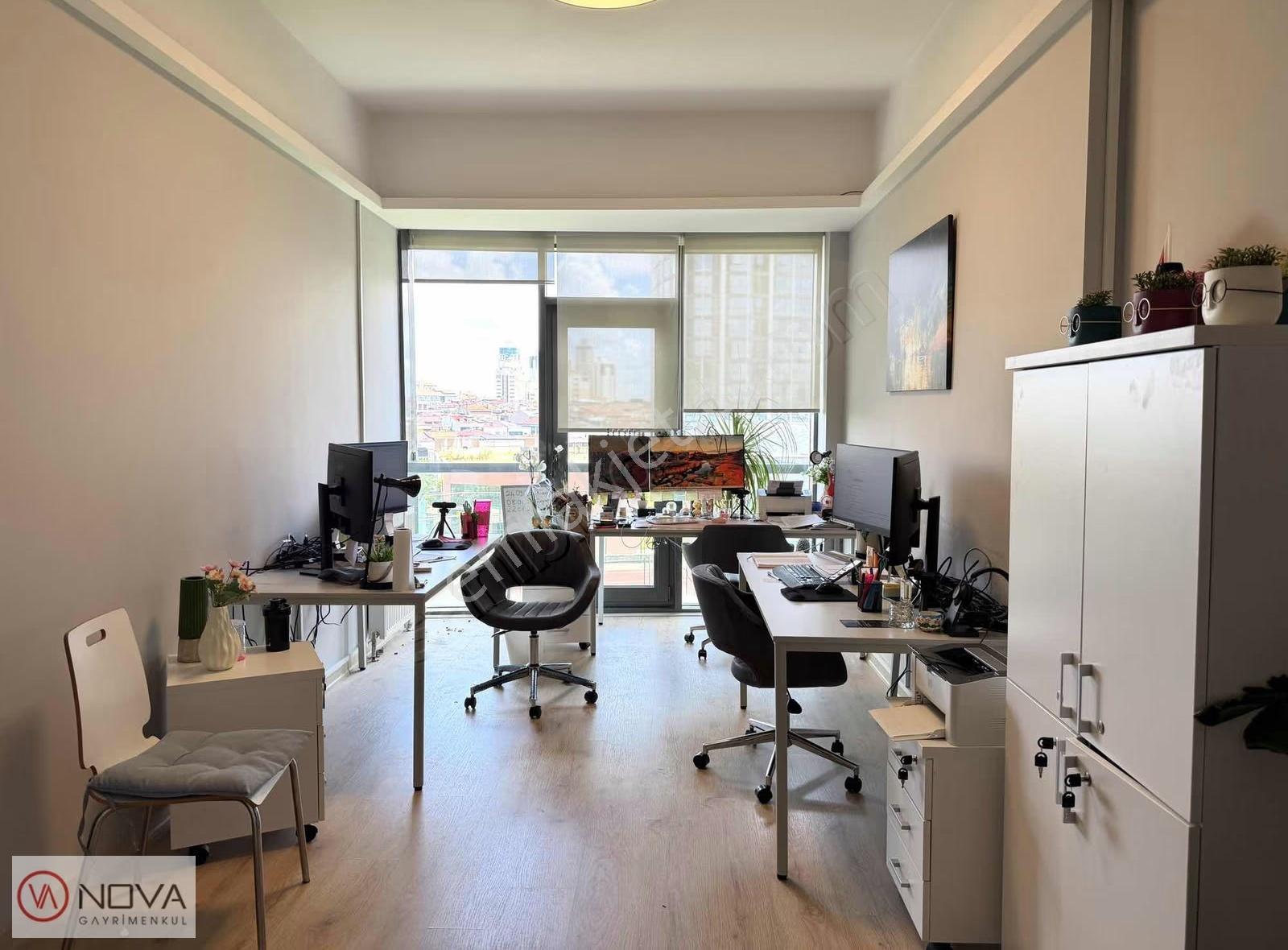Nova'dan Ataşehir Brandıum 3+1 Kiralık Ofis - Görsel 12
