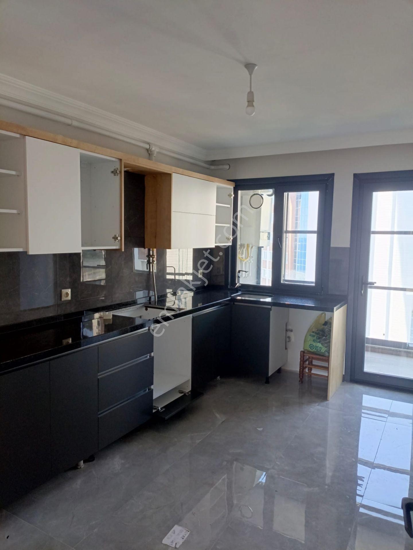Rize Fener Mahallesi Satılık 2+1 Deniz Manzaralı Daire - Görsel 15