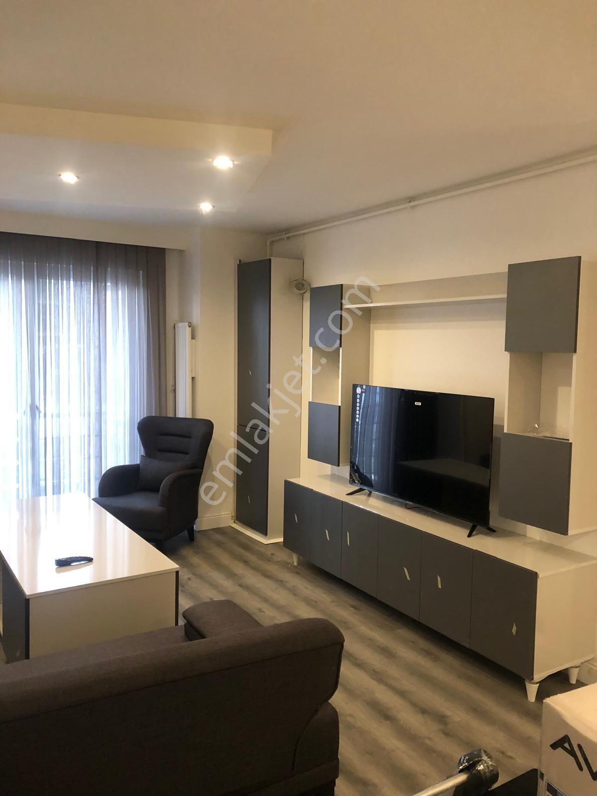 Beylikdüzü Full Eşyalı Ultra Lüks Daire 1+1 Metrobüse Yakın 33.000 - Görsel 8