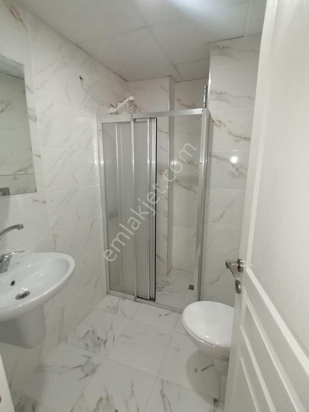 Emfadan Sarıçam Çarkıpare Stadyum Yanında 1+1 Eşyalı Daire - Görsel 9