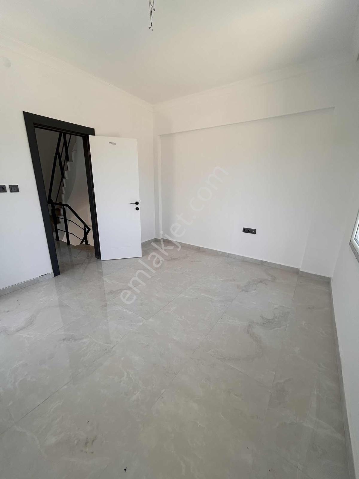 Deniz Ve Doğa Manzaralı Villa - Görsel 17