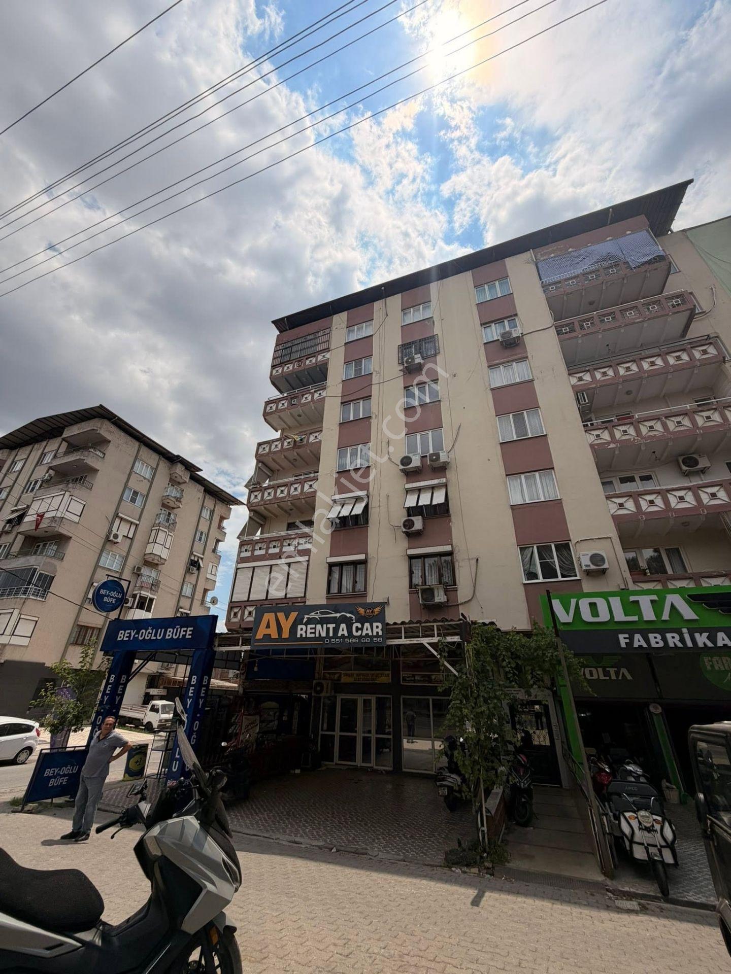 Ana Cadde Üzerinde • Otogara Yakın • Geniş 3+1 Satılık Daire