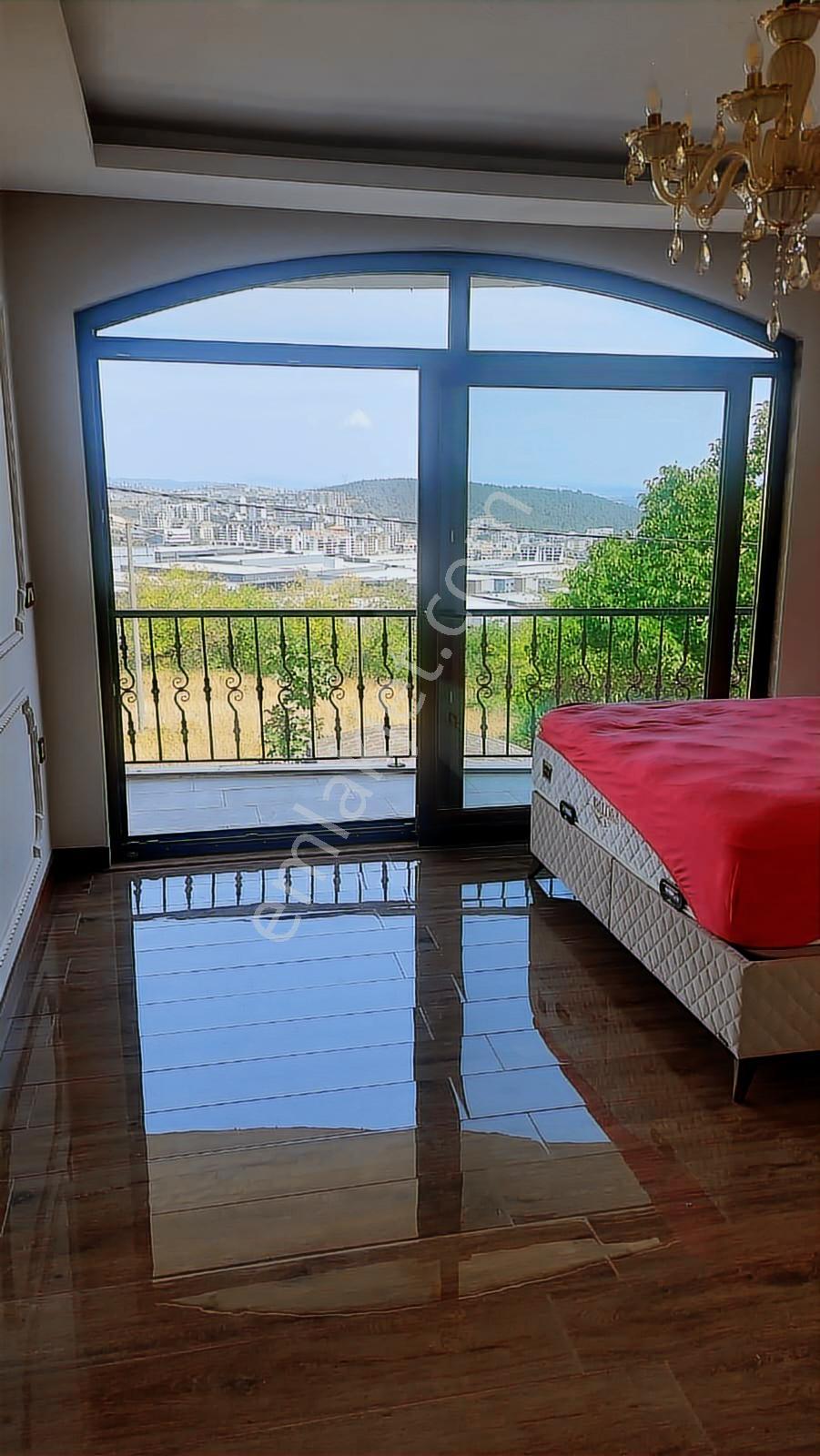 Nilüfer Kayapa Manzaralı Müstakil Havuzlu 315 M2 Triplex Villa - Görsel 31