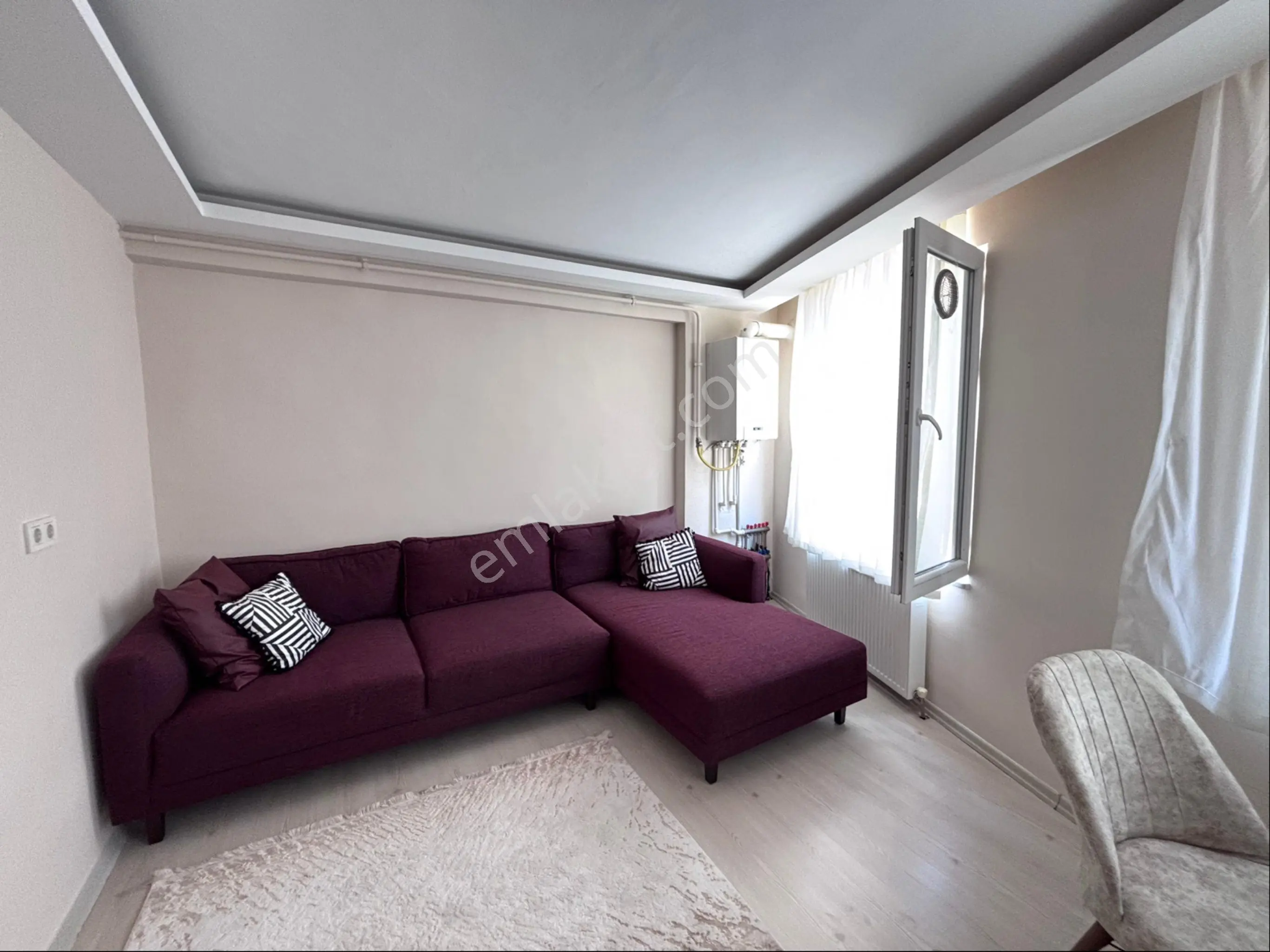 Balgayrimenkulden Kırklareli Merkezde Kiralık 2+0 Daire