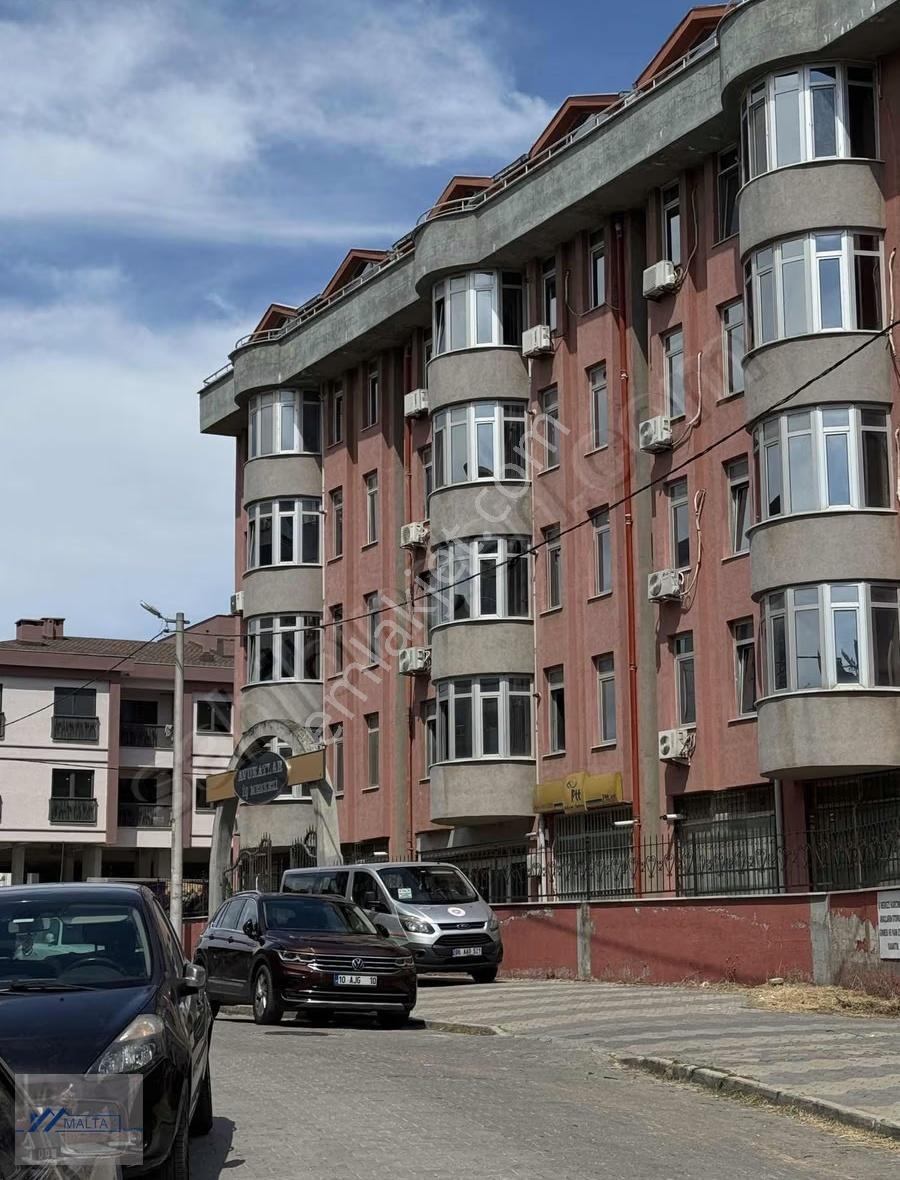 Maltadan Nüfus Müdürlüğünün Yanında 5+1 Krediye Uygun Daire!! - Görsel 21