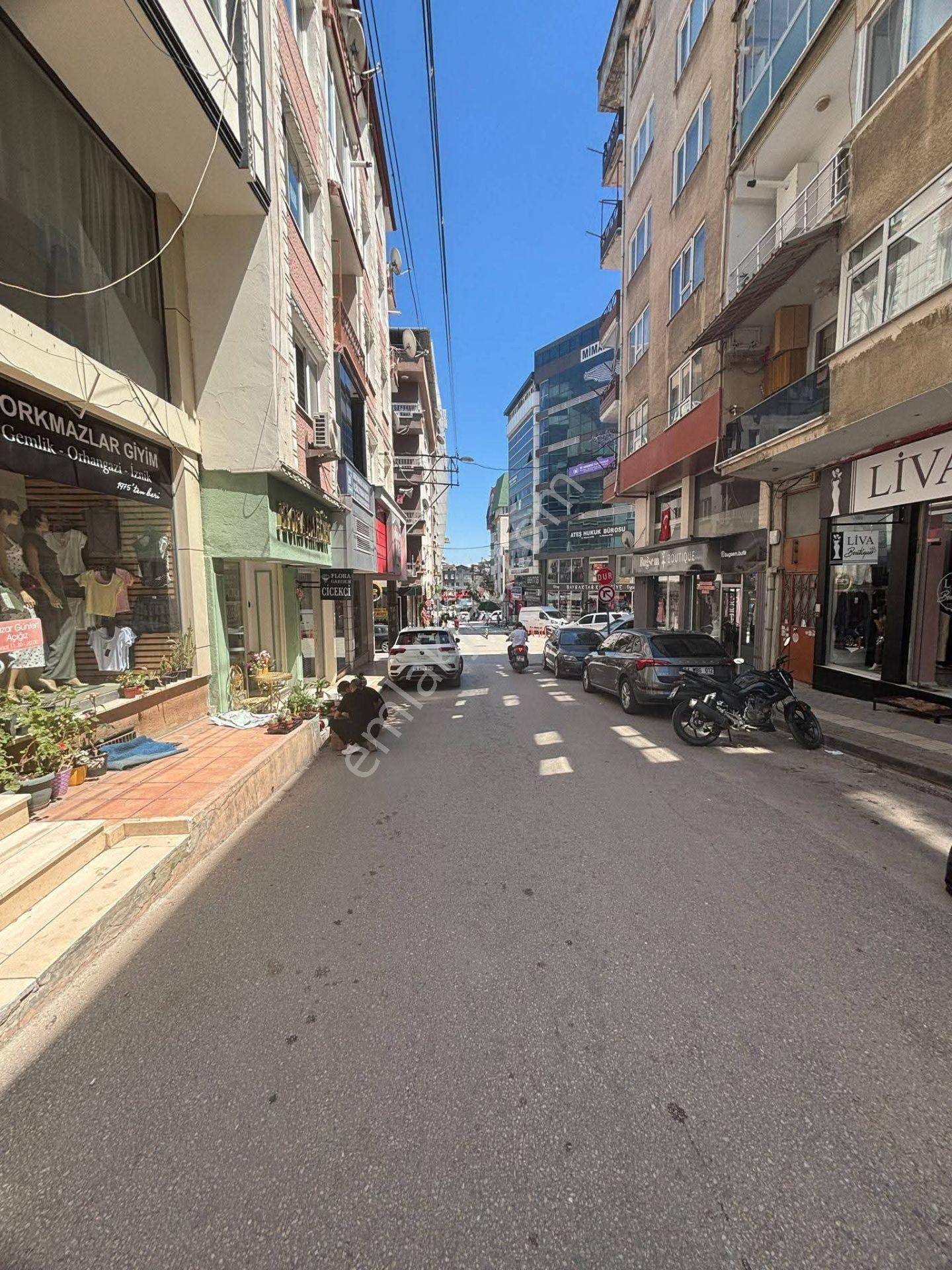 Orhangazi Camiikebir'de Sahibinden Satılık 2+1 Daire - Görsel 13