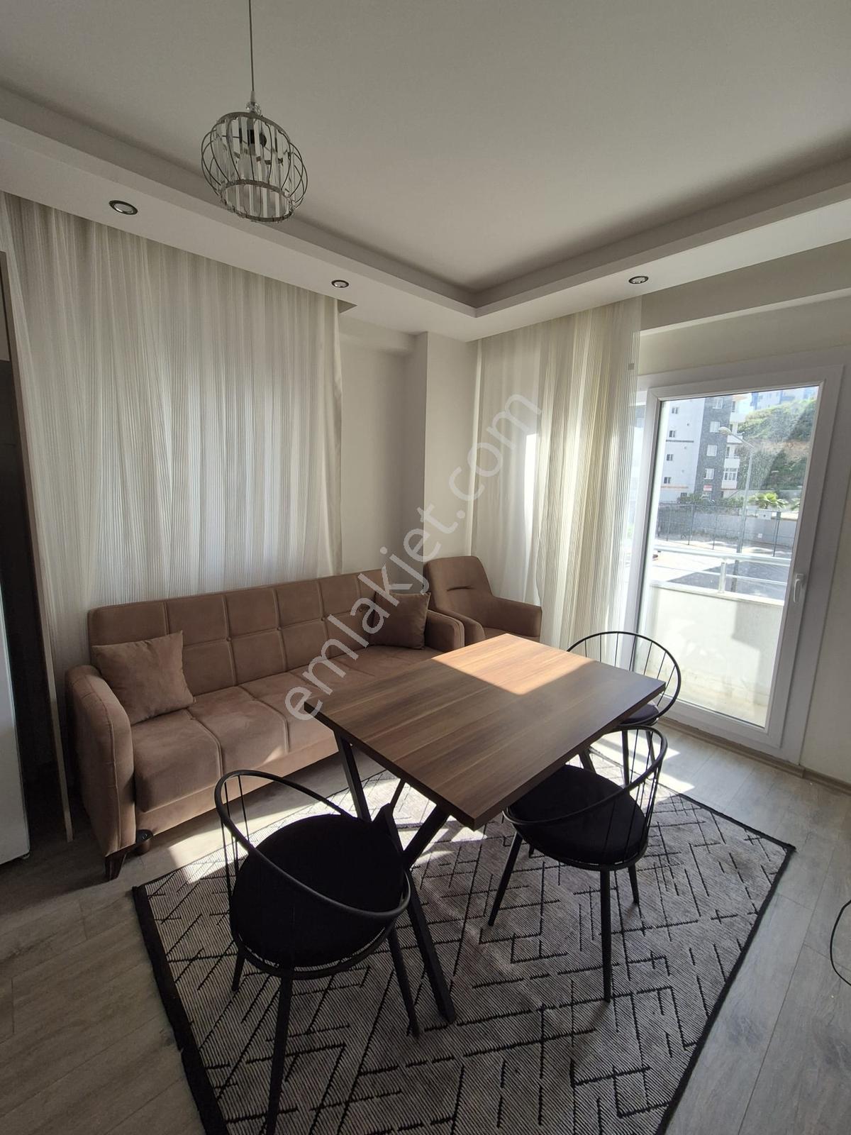 Gültepe'de 1+1 Full Eşyalı Site İçi Yatırımlık Satılık Daire - Görsel 17