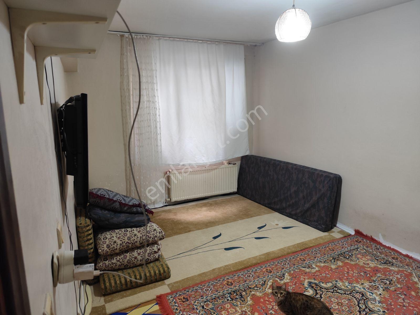 Fatih Yavuzselim Cami Arkasi Bahçe Kati 2+1 Daire - Görsel 3