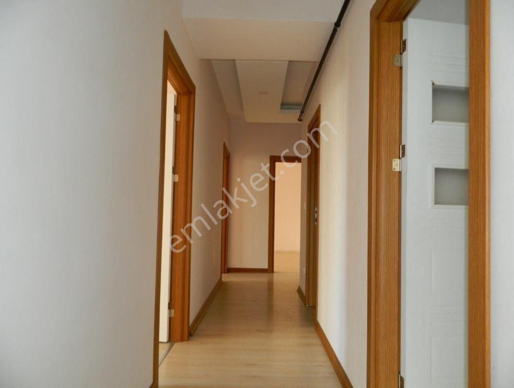 Kılıçkentte Ön Cephe Migros Ve A101 Üstü 3+1 150 M2 Ferah Daire - Görsel 3