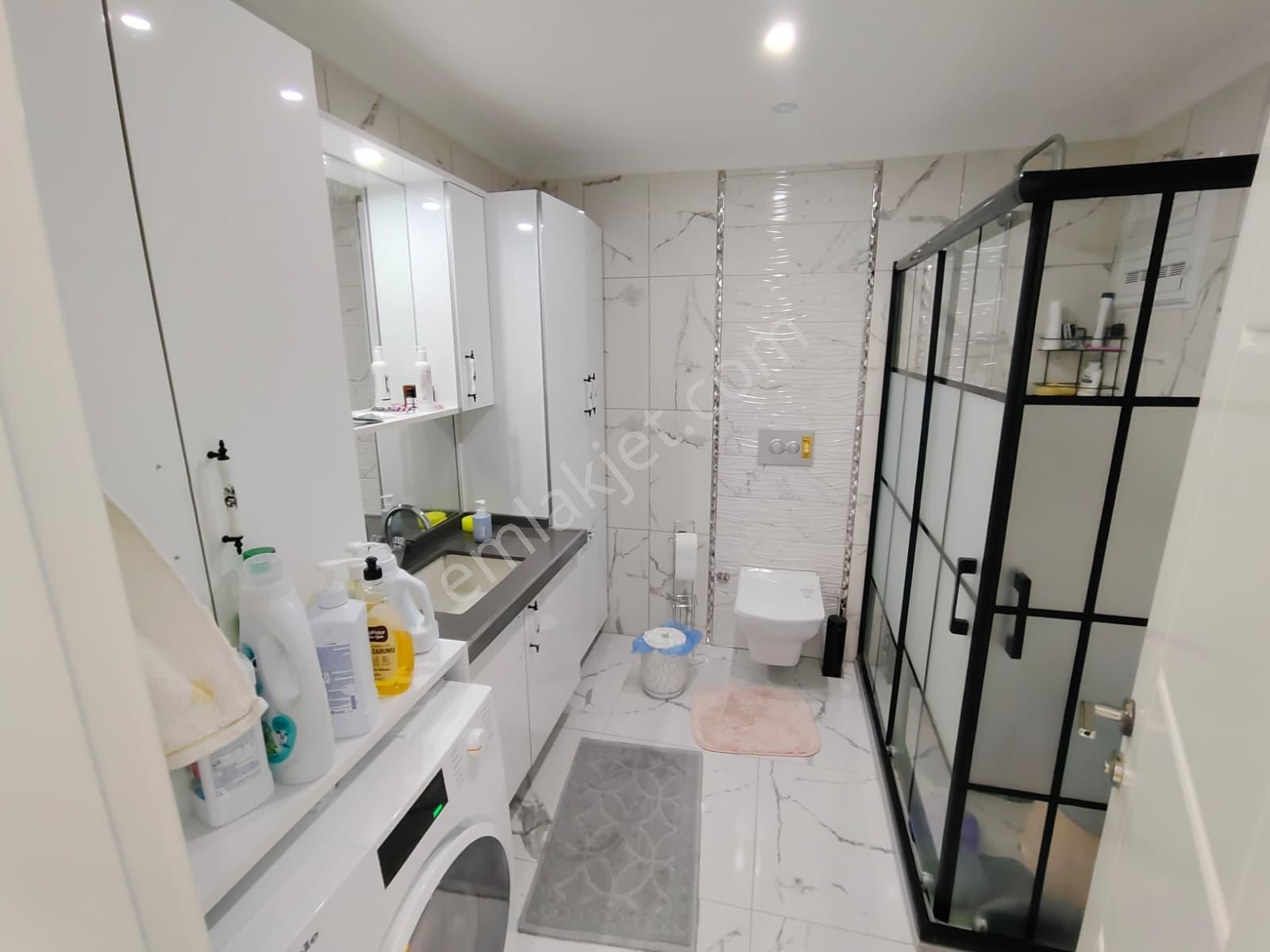 Güzelyalı Eğitim Mah Satılık 3+1 Deniz Manzaralı Arakat Daire - Görsel 19