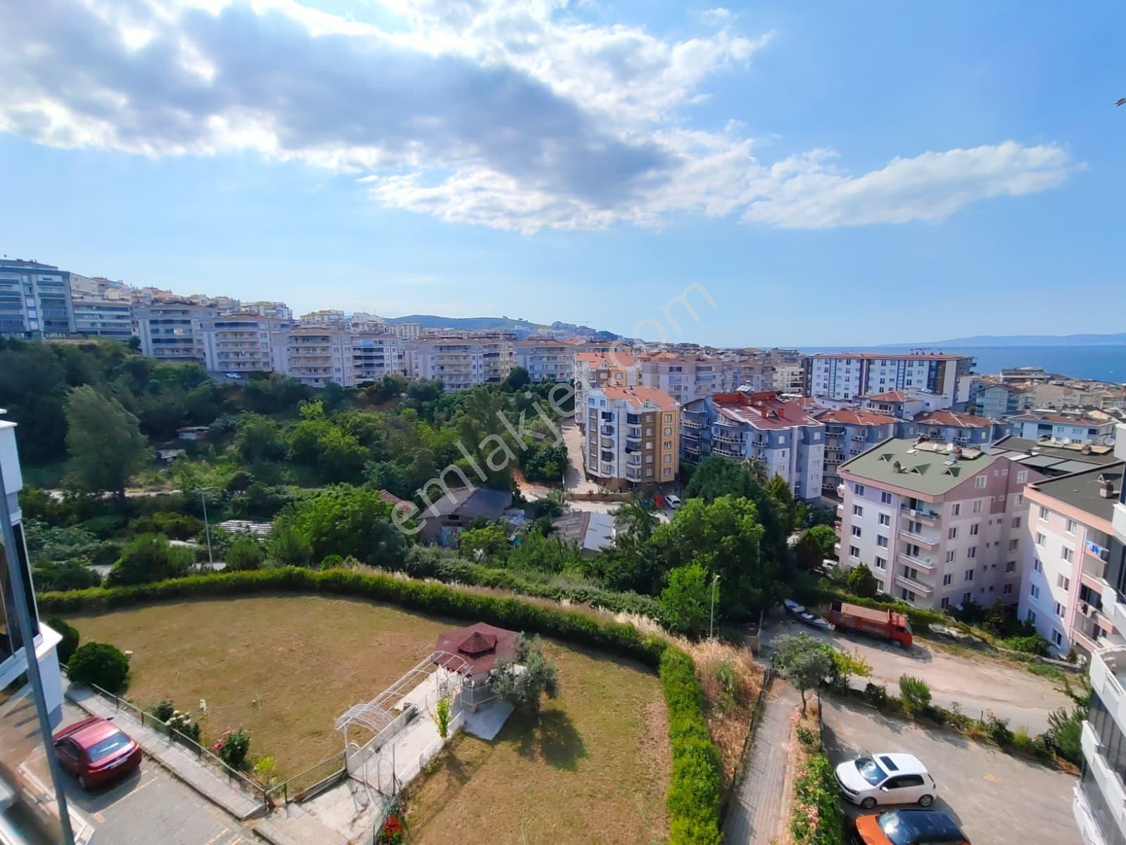 Güzelyalı Eğitim Mah Satılık 3+1 Deniz Manzaralı Arakat Daire
