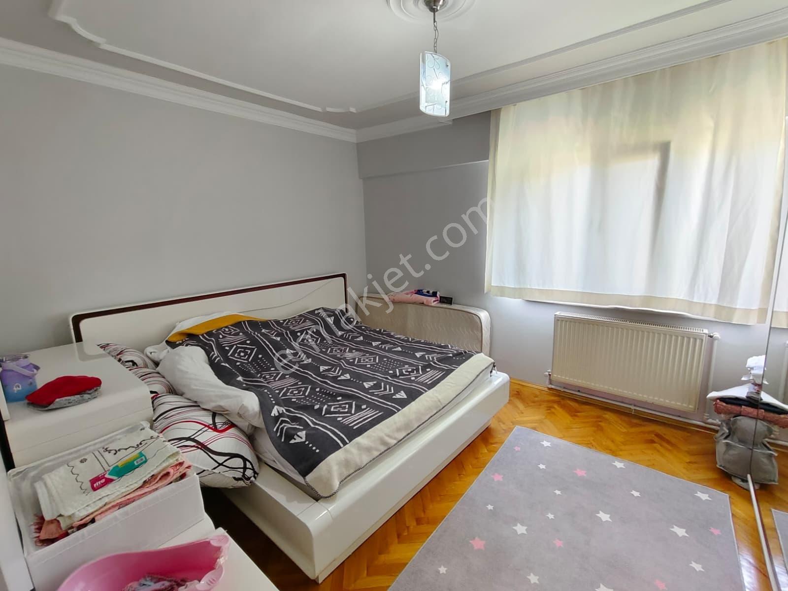 Güzelyalı Eğitim Mah Satılık 3+1 Deniz Manzaralı Arakat Daire - Görsel 8