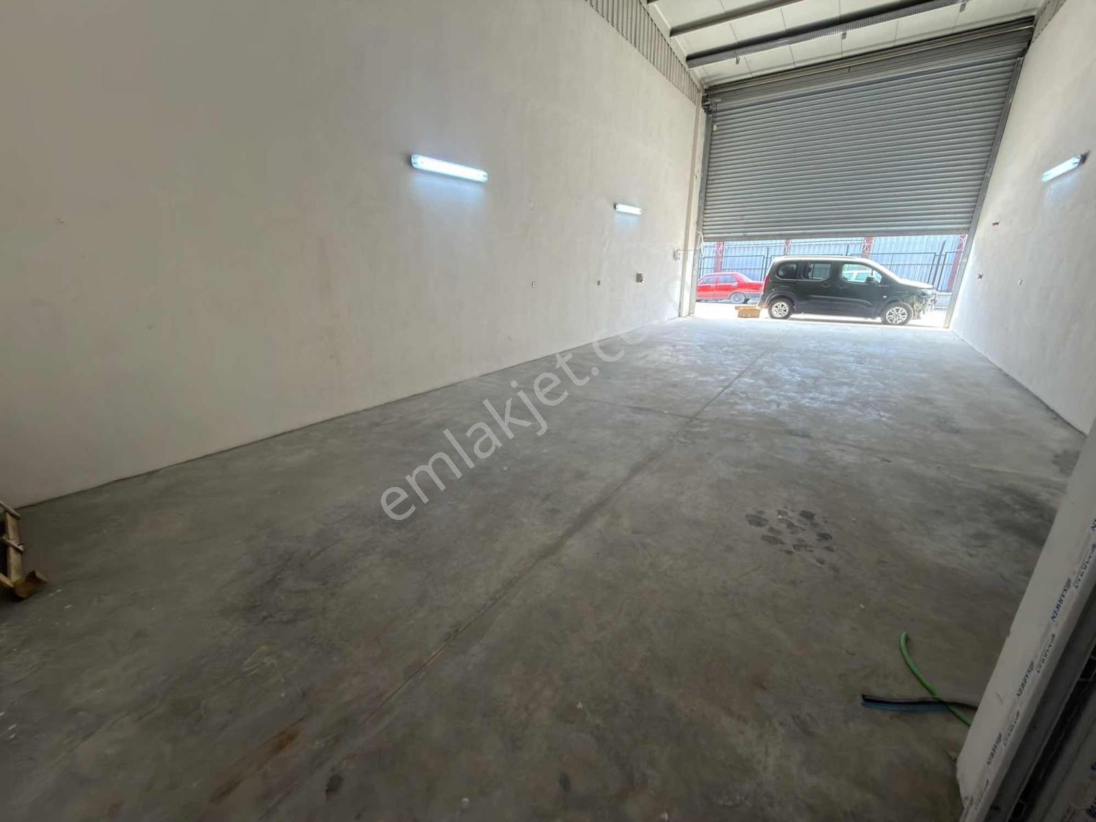 Karşıyaka Yetsan İşmerkezinde 100 M2 Kiralık - Görsel 12