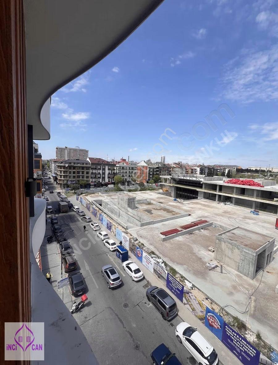 Avcılar Merkez'de Kiralık 2+1 Ofis - Metrobüse Yakın, 75m² - Görsel 17