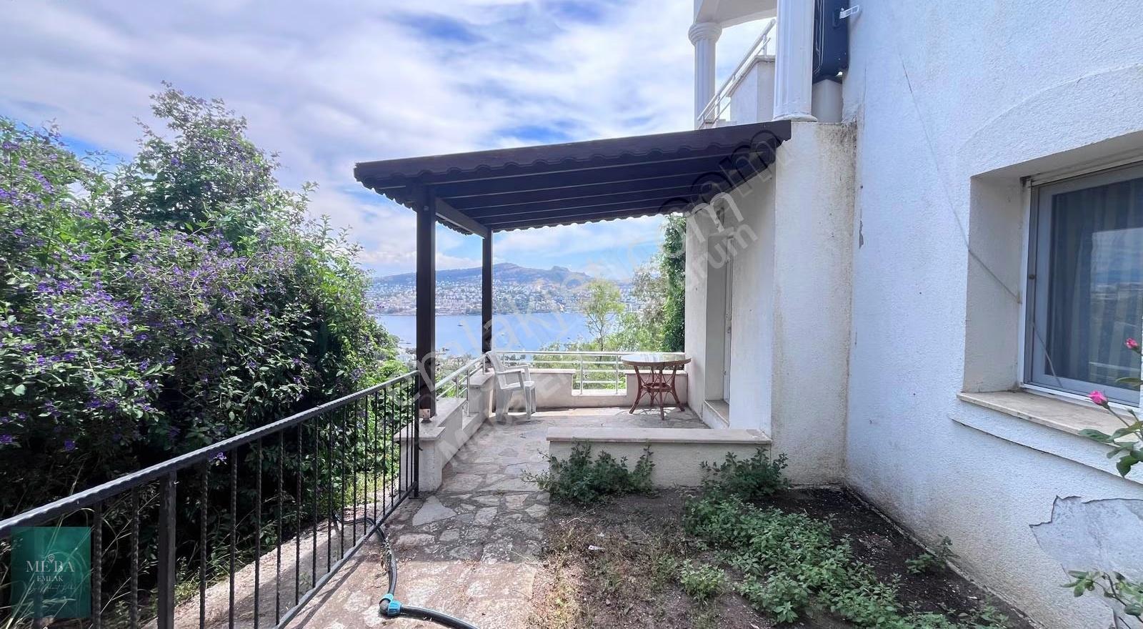 Gündoğanda Site İçerisinde Deniz Manzaralı 1+1 Bahçe Katı - Görsel 6