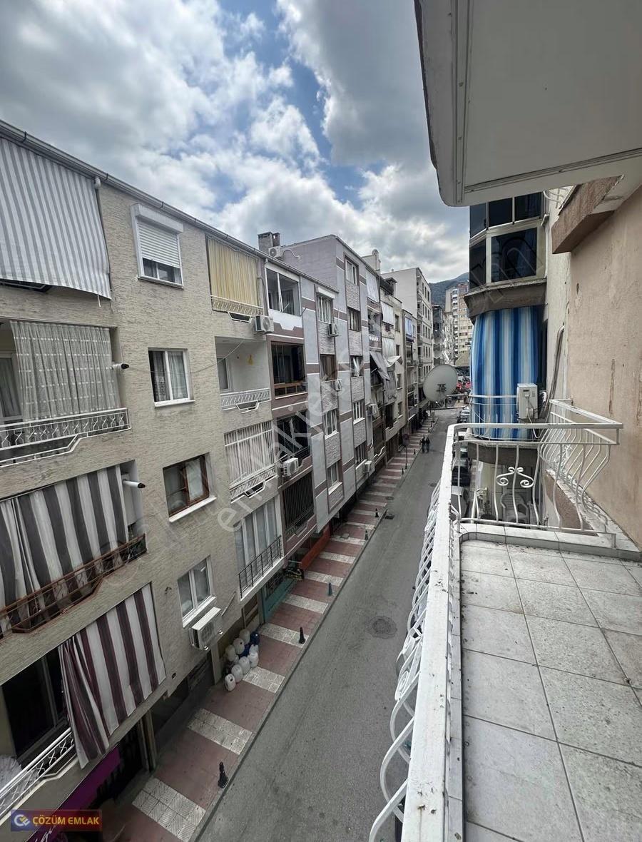 Çözüm Emlak'tan Peker Mahallesi'nde 3+1 Ara Kat Kiralık Daire - Görsel 28