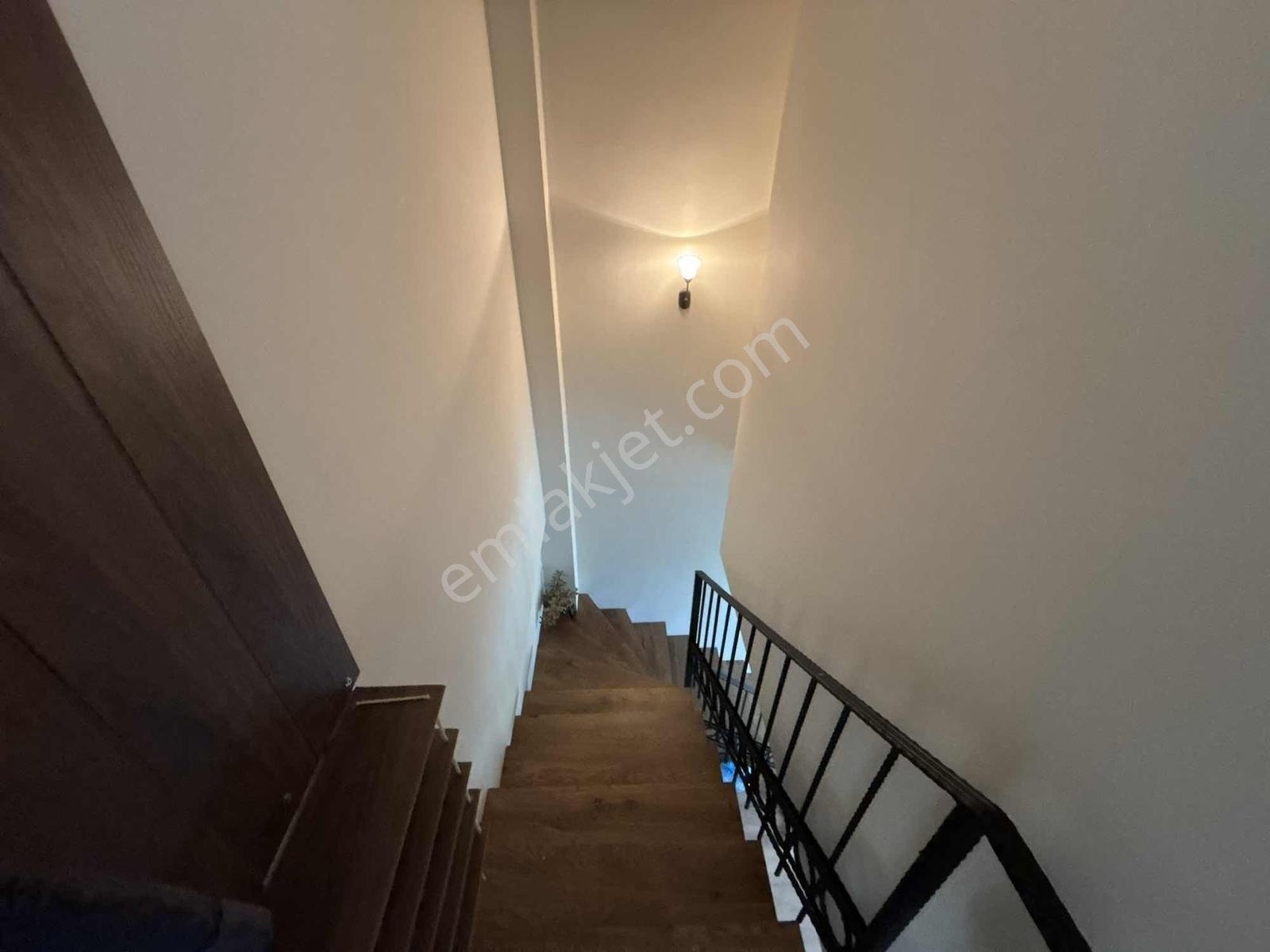 Şehrin En Prestijli Noktası Hisarpark Da Manzaralı Site İçi 4+1 - Görsel 26