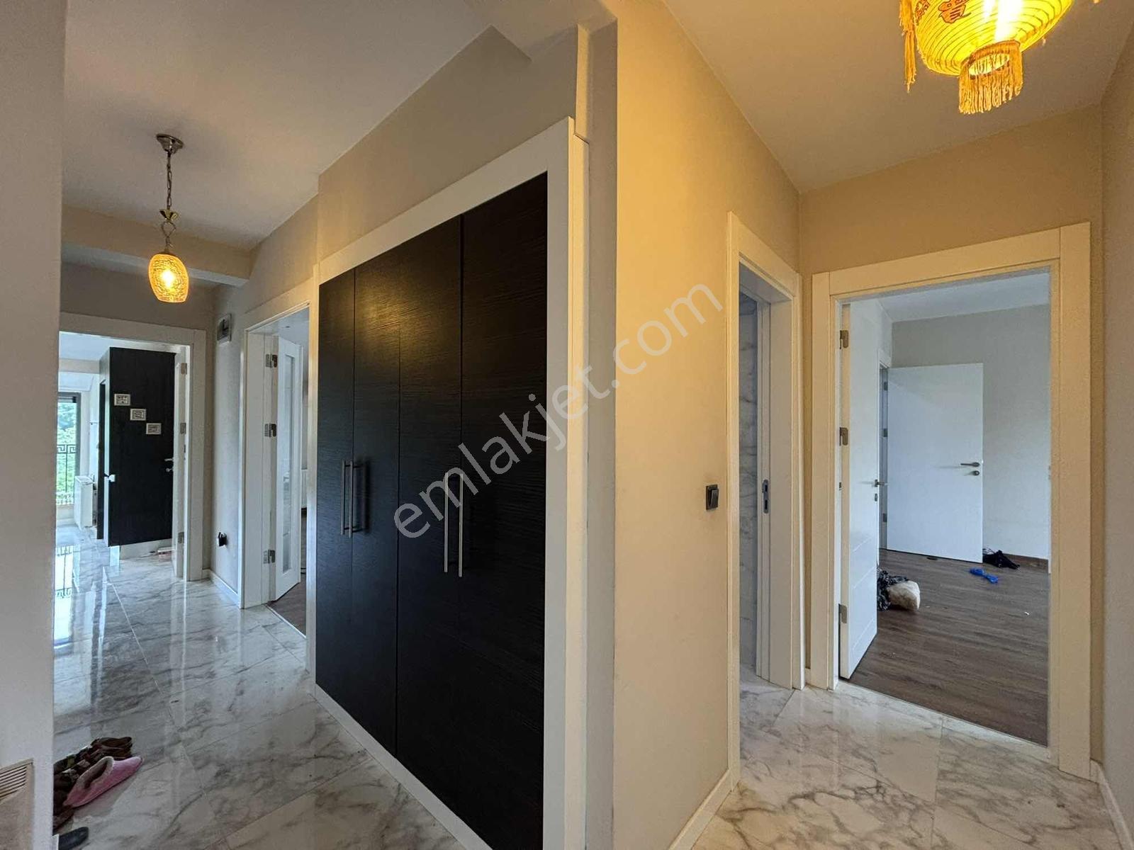 Şehrin En Prestijli Noktası Hisarpark Da Manzaralı Site İçi 4+1 - Görsel 17