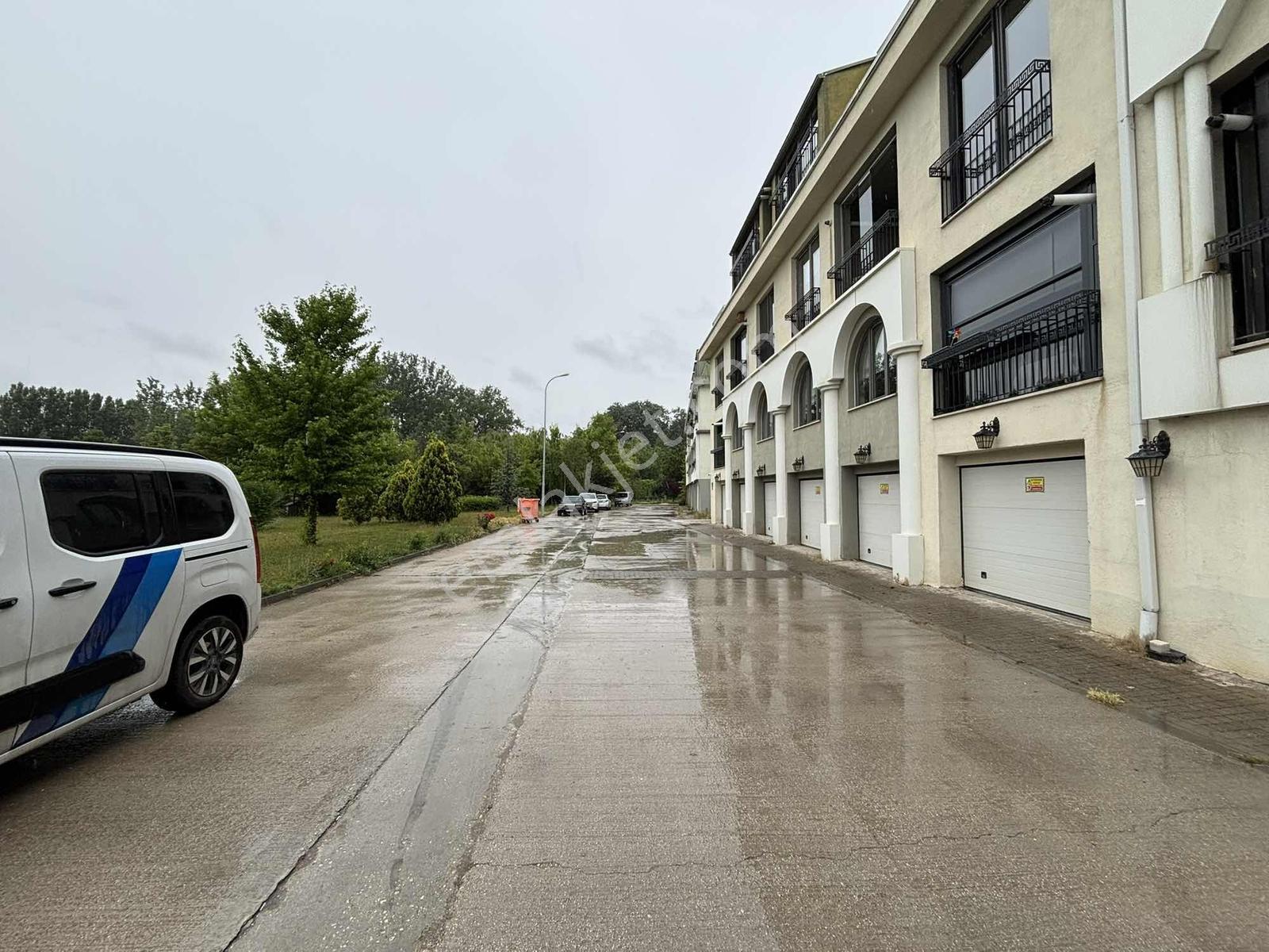 Şehrin En Prestijli Noktası Hisarpark Da Manzaralı Site İçi 4+1 - Görsel 32