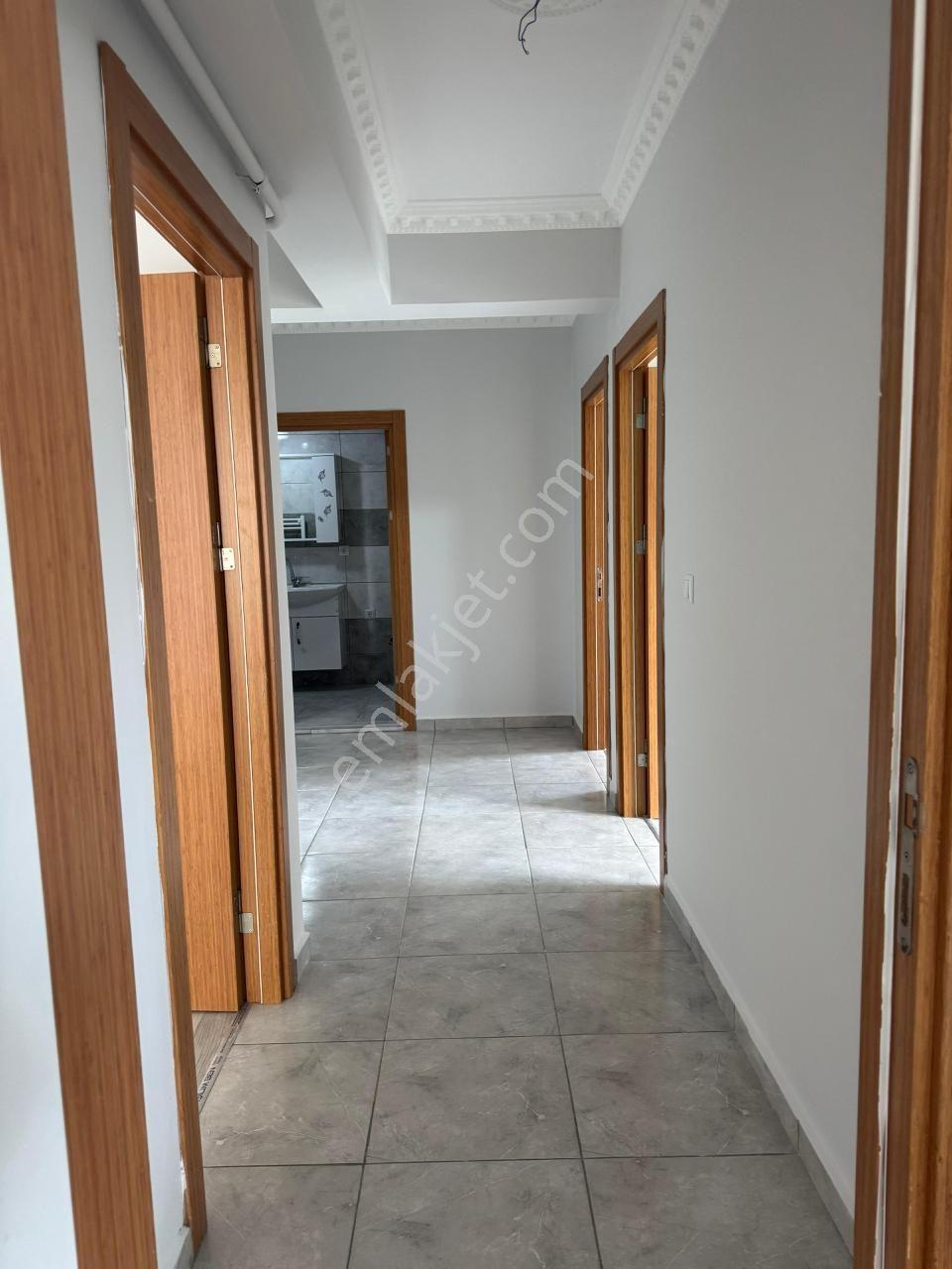 Bademlik Mahallesinde Kiralık 2+1 Eşyasız Park Cepheli Daire - Görsel 9