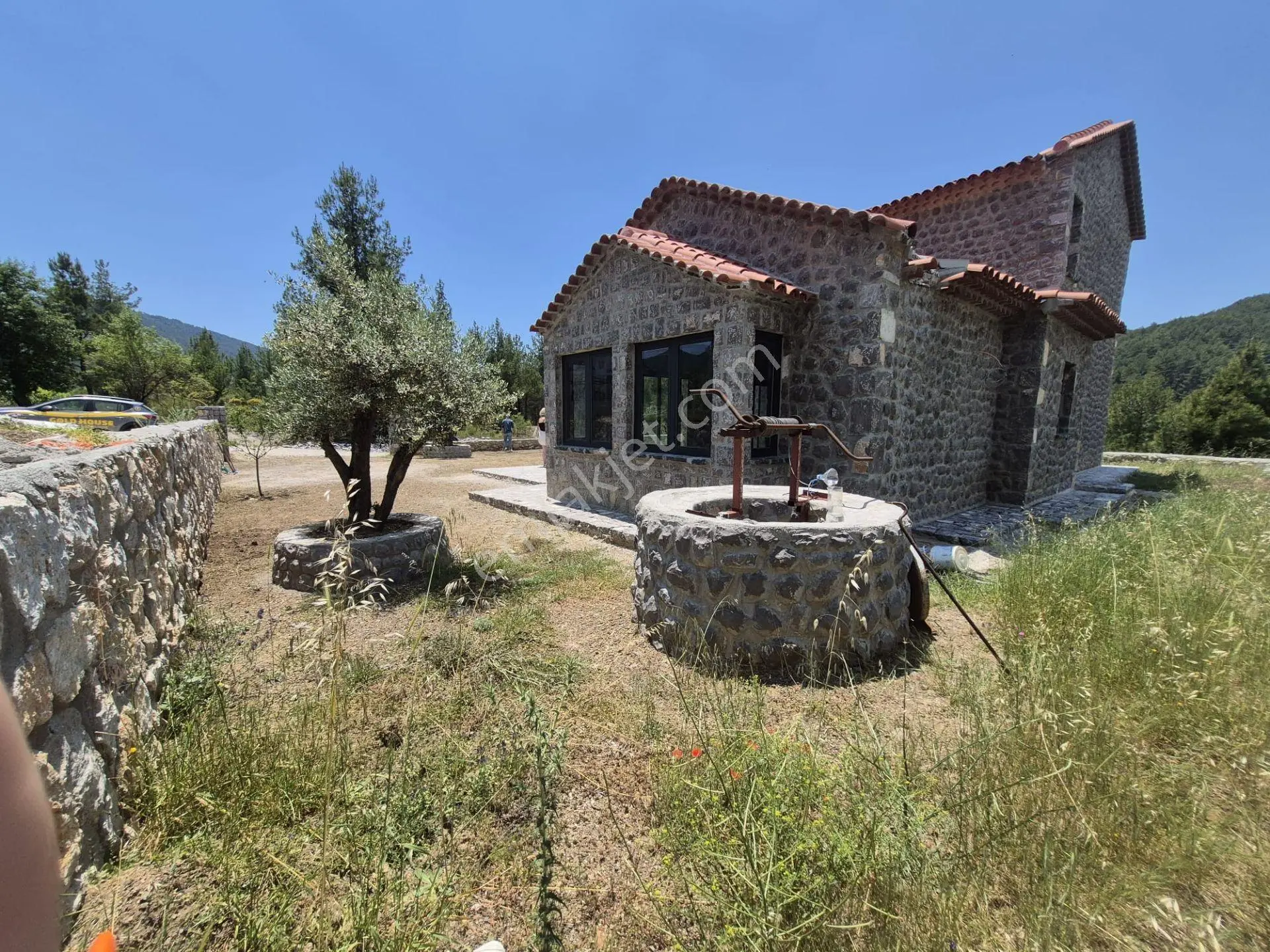 Goldhouse Gayrimenkul Den Satılık Nif Te Özel Tasarım Taş Villa - Görsel 4