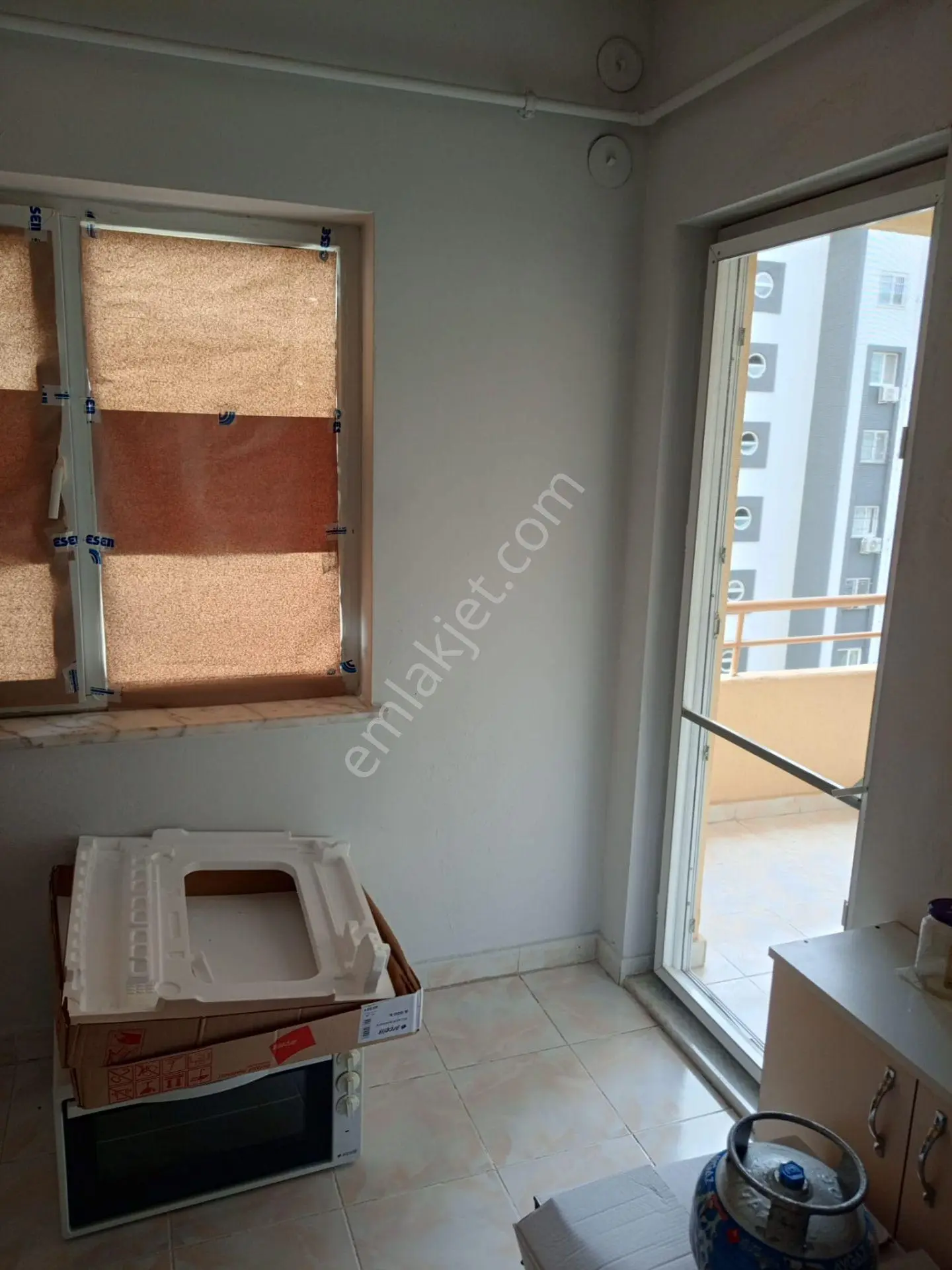 Dsi Toki Kışla Mahallesinde Kiralık 3+1 Kapalı Mutfak - Görsel 3