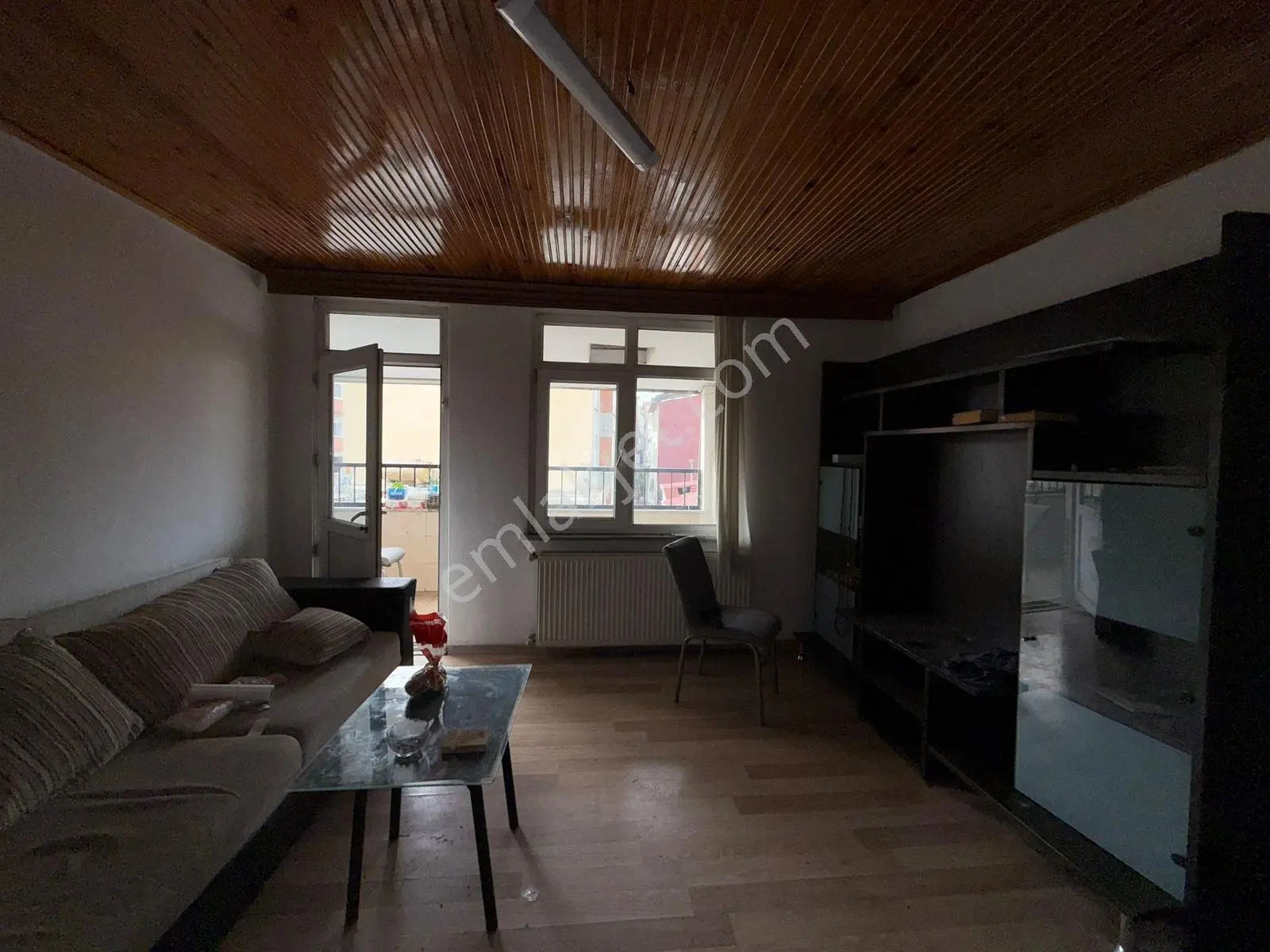 Kiralık Kıraç Şehitler Mah'de 2+1 Eşyalı Teraslı 5.kat Daire - Görsel 3