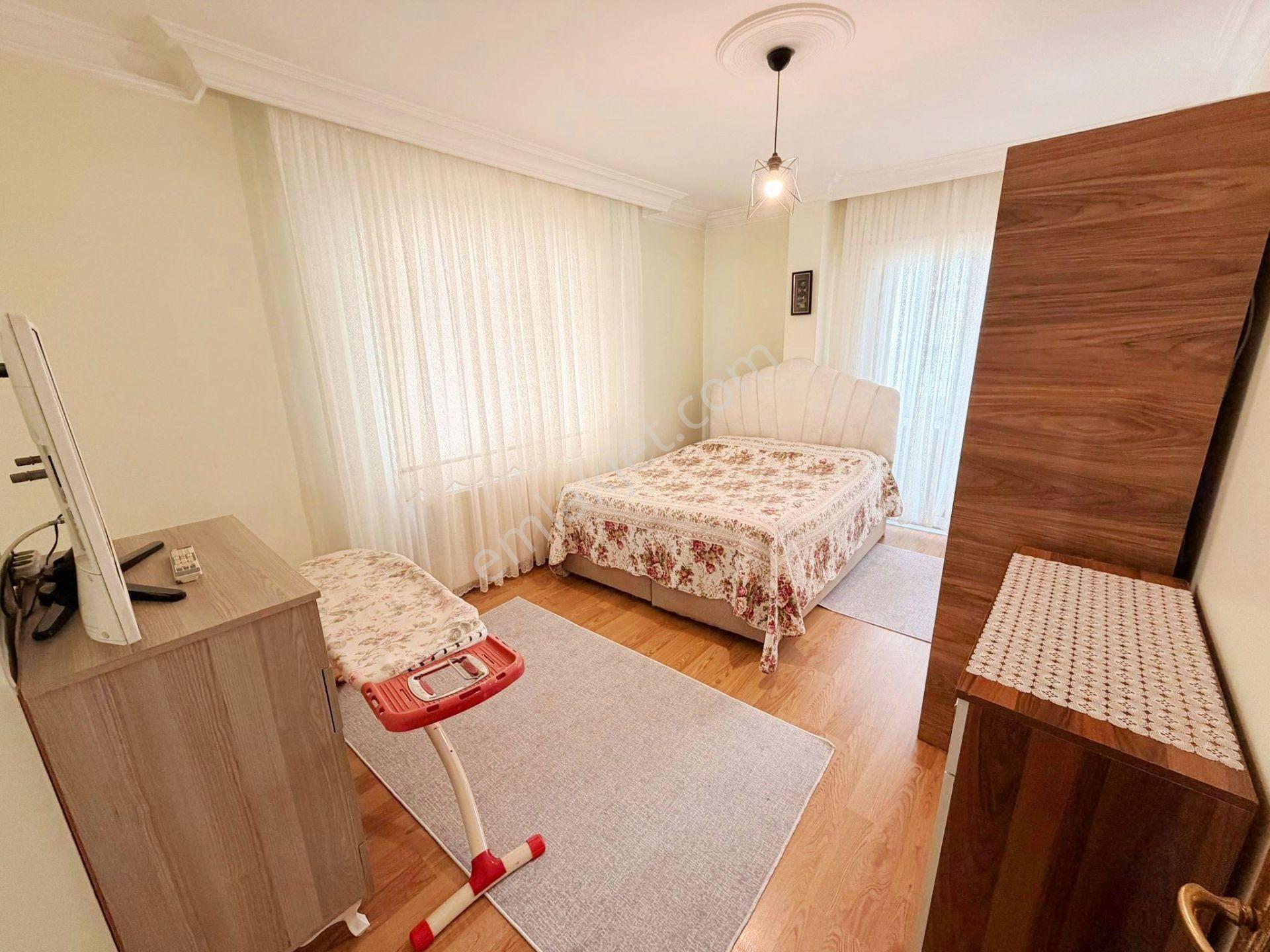 Fatih Emlak Tan Fevziçakmak Ta 1 Kat 3+1 Kiralık Daire - Görsel 16