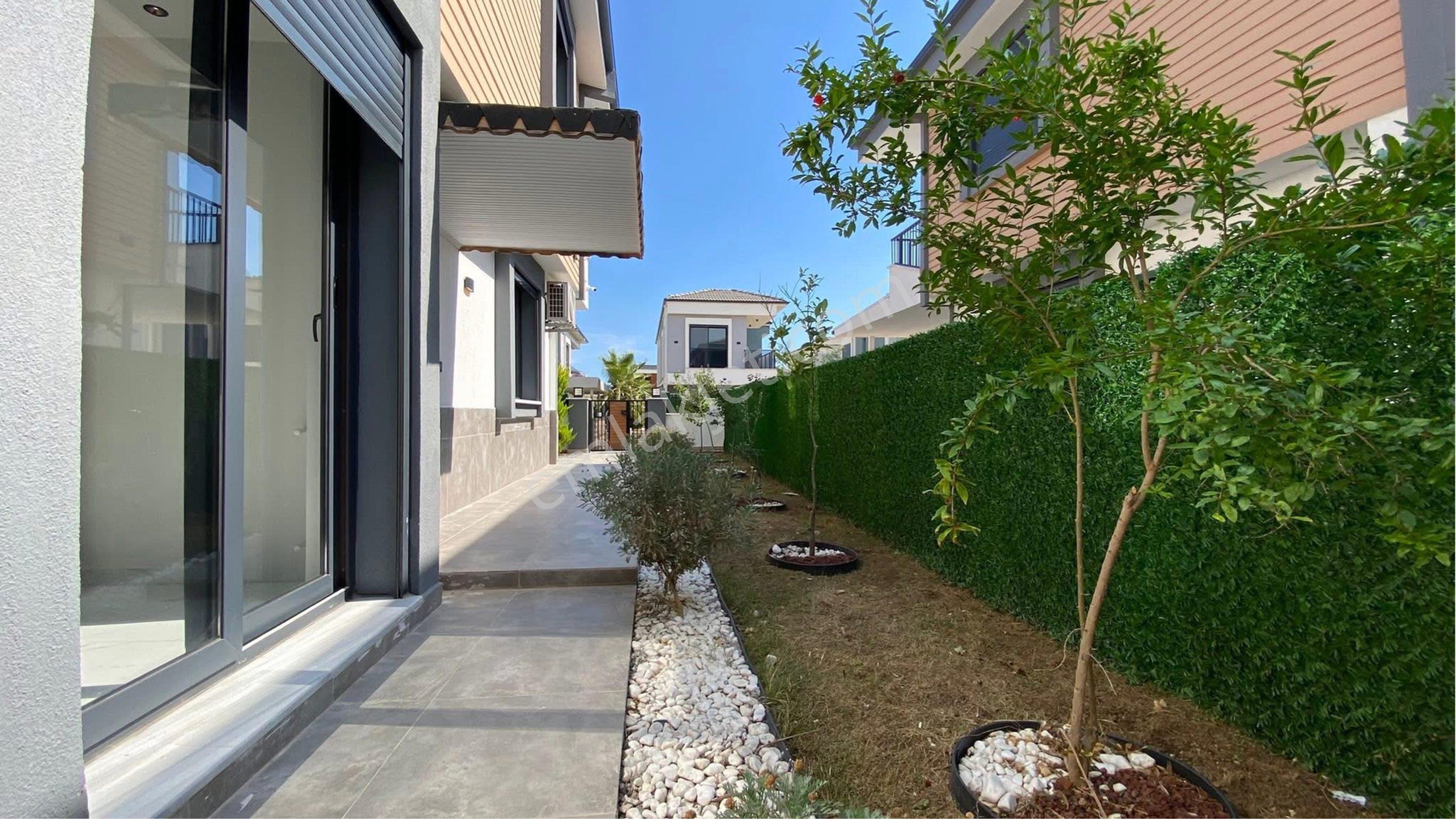 Didim Efeler’de Tam Müstakil Özel Havuz Otoparklı Villa - Görsel 32