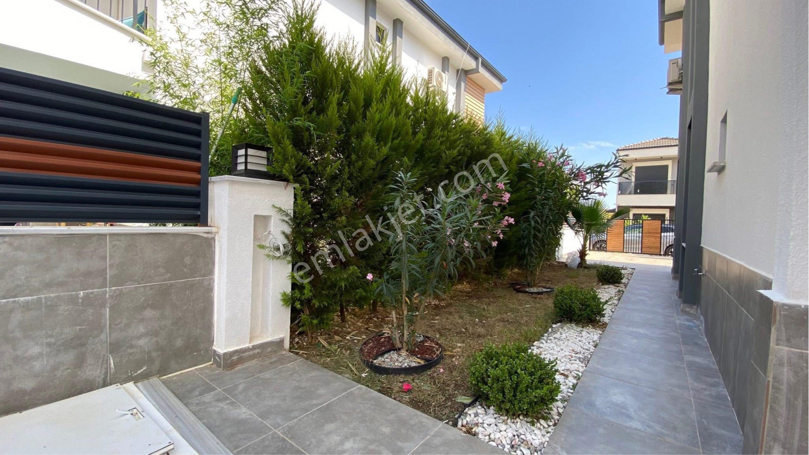 Didim Efeler’de Tam Müstakil Özel Havuz Otoparklı Villa - Görsel 31