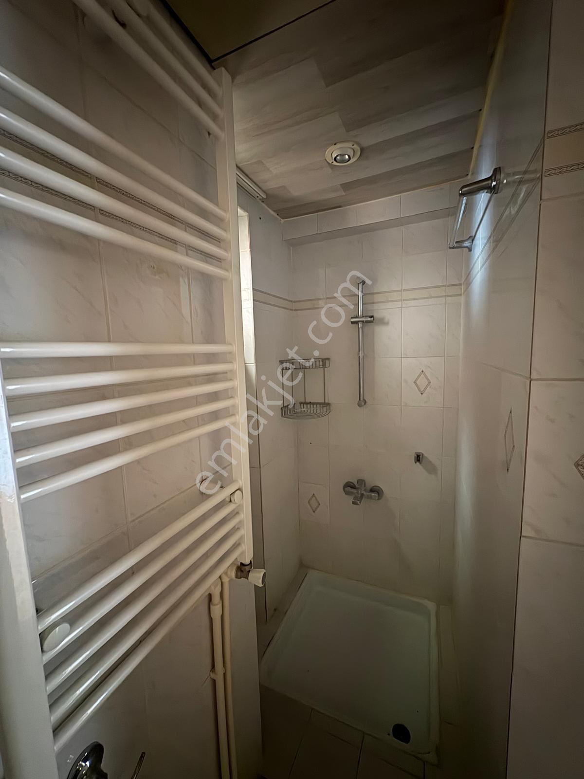 Miray Emlaktan Cumhuriyet Mahallesinde Doğalgazlı Kiralık 3+1 Daire - Görsel 37