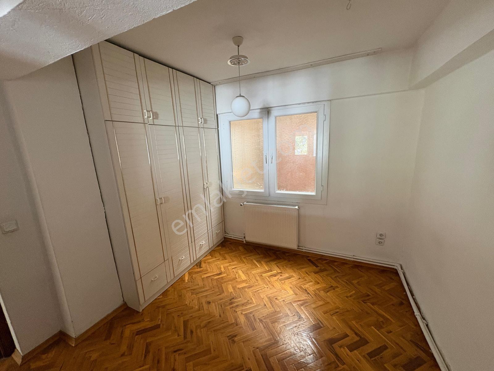 Miray Emlaktan Cumhuriyet Mahallesinde Doğalgazlı Kiralık 3+1 Daire - Görsel 17