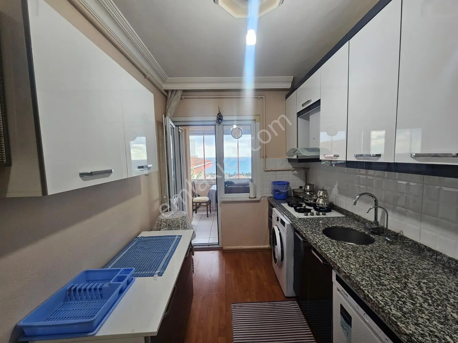 Yeni Mahhalle'de Manzaralı Aras Kentsitesin'de 2+1 Kiralık Daire - Görsel 2