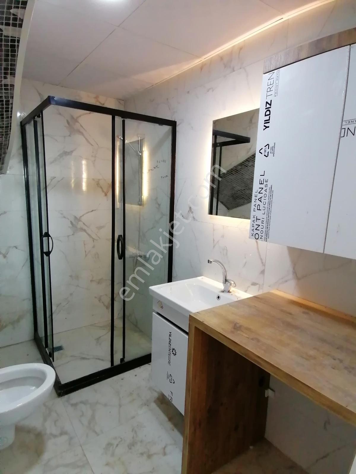 Uğurmumcu'da Kiralık Lüks Dublex 4+1 160m2 Daire - Görsel 13