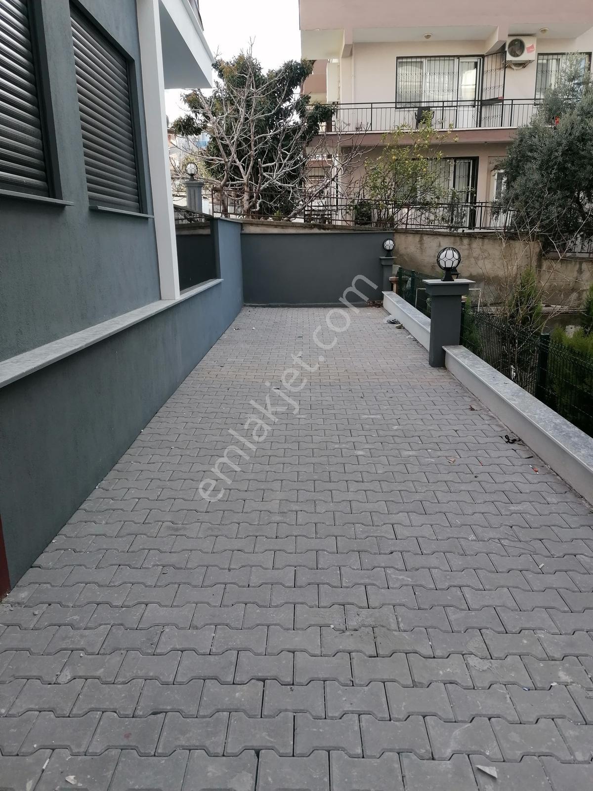 Uğurmumcu'da Kiralık Lüks Dublex 4+1 160m2 Daire - Görsel 24