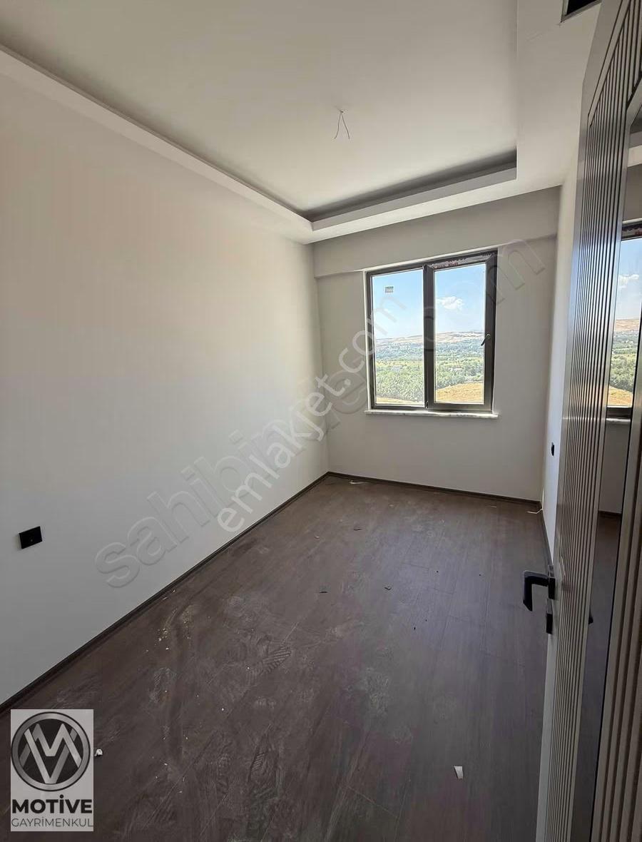 Beştepe'de Satılık Park Cepheli Geniş Daire - Görsel 17