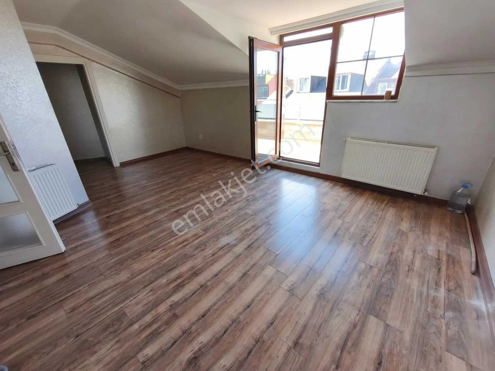 Ümraniye Namık Kemal'de 3+1 Asansörlü Çift Teraslı Kiralık Daire - Görsel 16