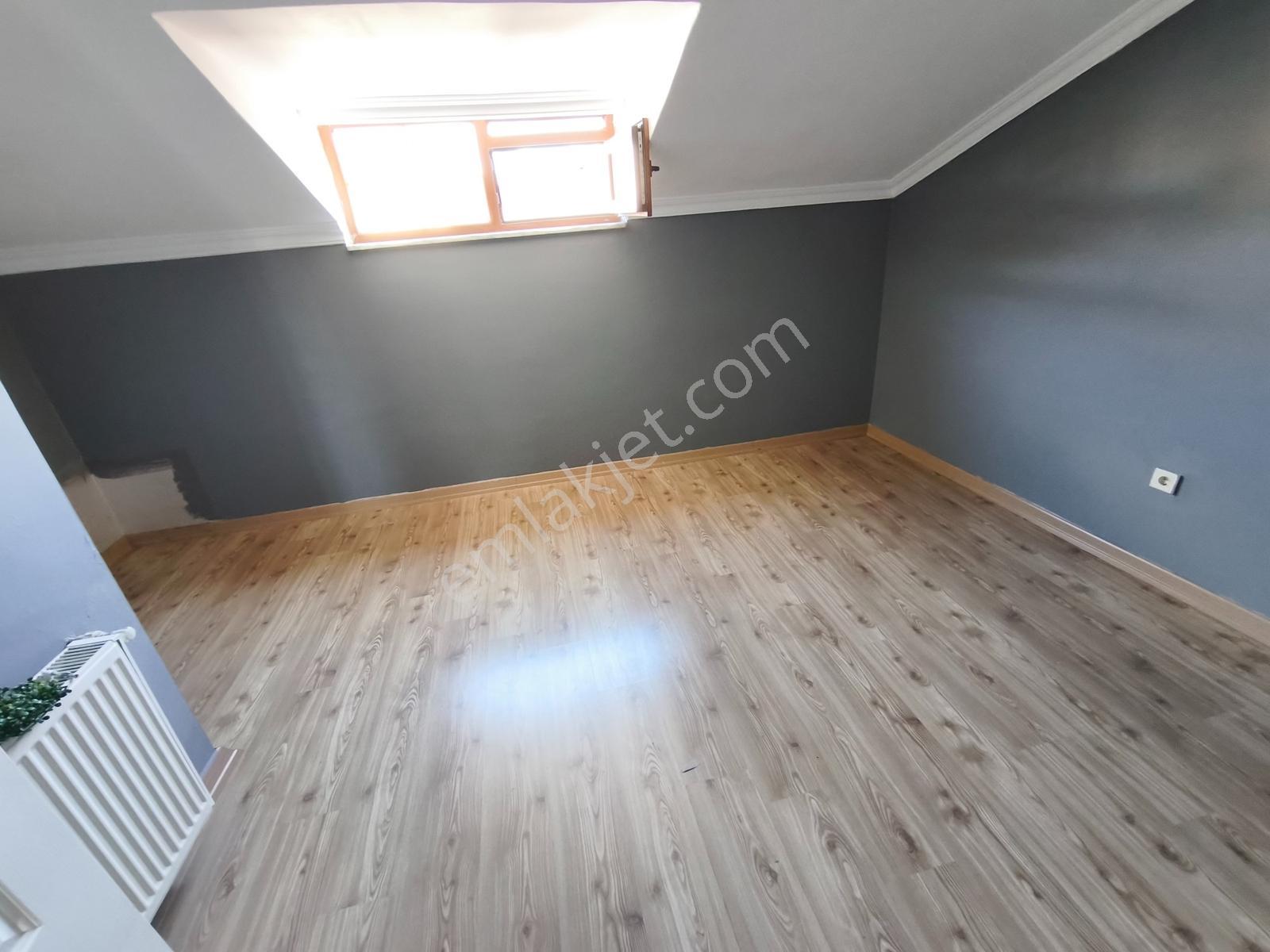 Ümraniye Namık Kemal'de 3+1 Asansörlü Çift Teraslı Kiralık Daire - Görsel 27