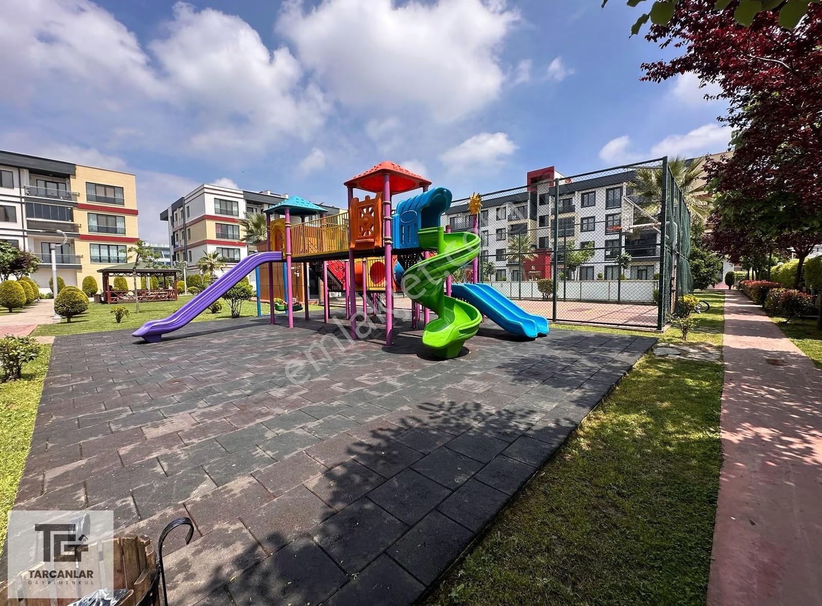 Tarcanlardan Kartepe F.s.m. Karcityde Havuzlu Site Arakat 2+1 - Görsel 6