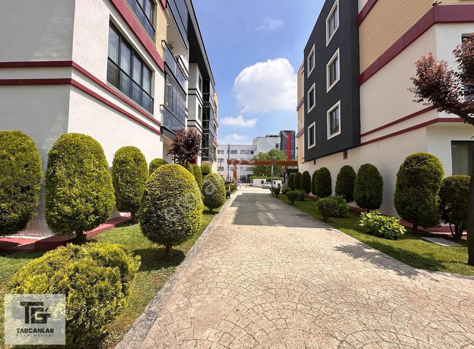 Tarcanlardan Kartepe F.s.m. Karcityde Havuzlu Site Arakat 2+1 - Görsel 12