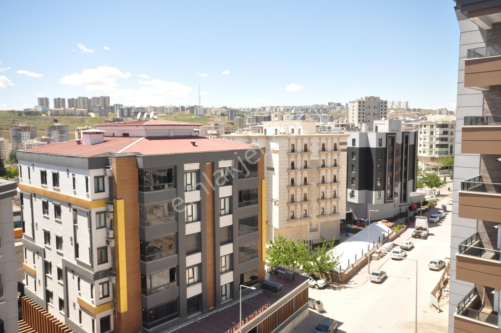 Coldwell Banker'dan Yerden Isıtmalı 2+1 Ultra Lüks Sıfır Daire - Görsel 24